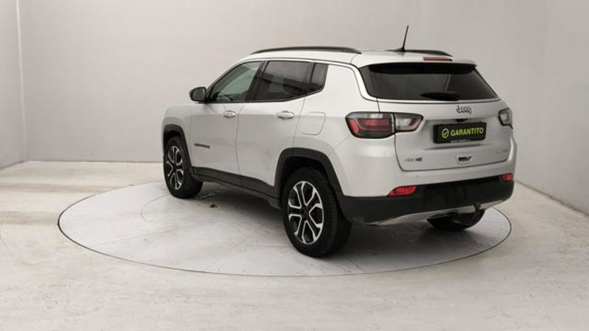 Jeep Compass 1.3 turbo t4 phev Altitude 4xe auto (3)