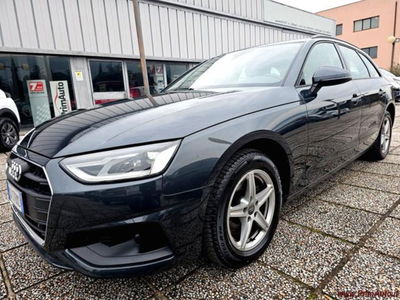 Audi A4 Avant 35 TDI/163 CV S tronic S line edition usata