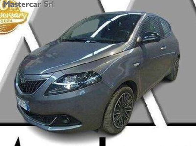 Lancia Ypsilon 1.0 FireFly 5 porte S&S Hybrid Gold Plus usata