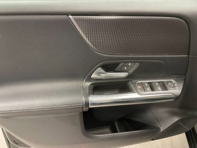 Mercedes-Benz Classe B 180 d Sport Plus (9)
