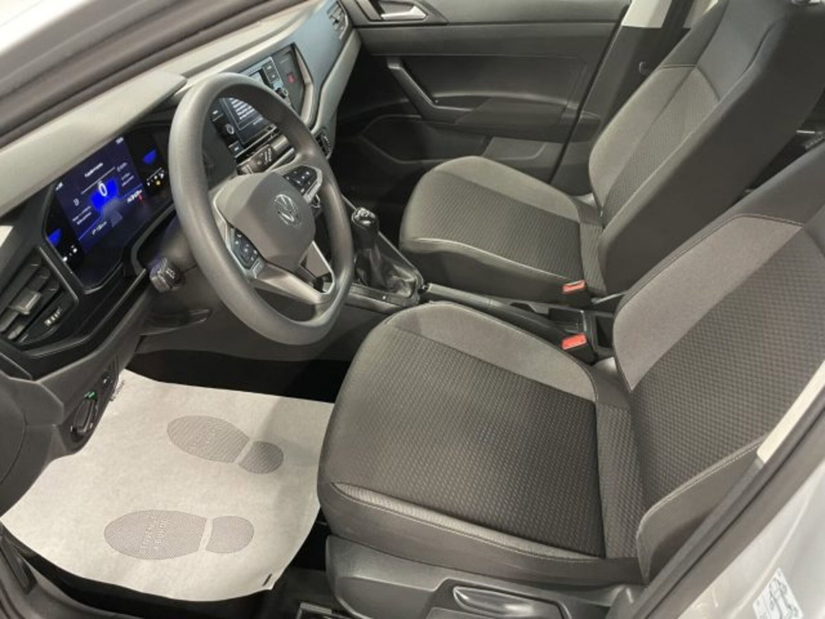 Volkswagen Taigo 1.0 tsi Life 95cv (4)