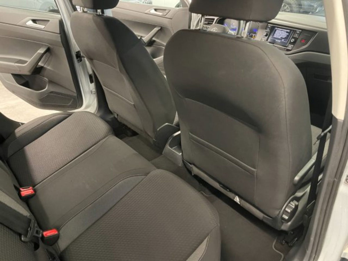 Volkswagen Taigo 1.0 tsi Life 95cv (8)
