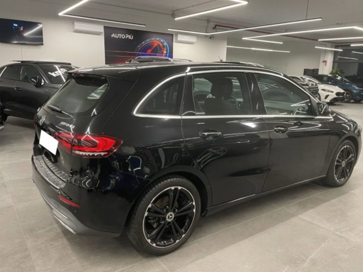 Mercedes-Benz Classe B 180 d Automatic Sport Plus (4)