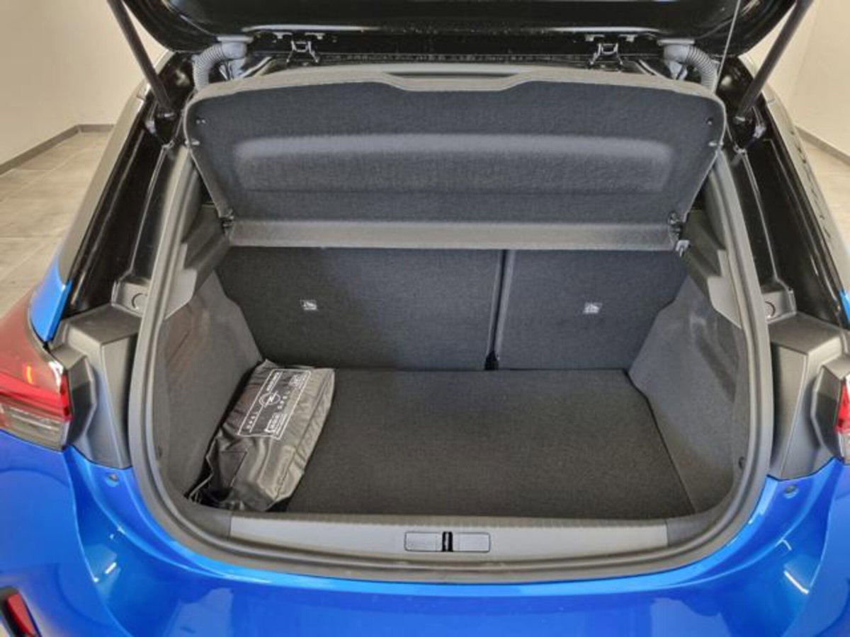 Opel Corsa 1.2 hybrid 100cv dct6 (12)