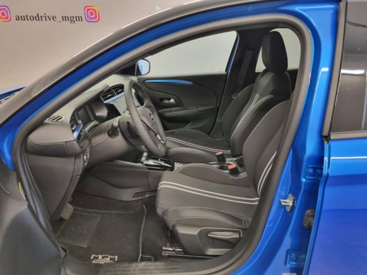 Opel Corsa 1.2 hybrid 100cv dct6 (8)