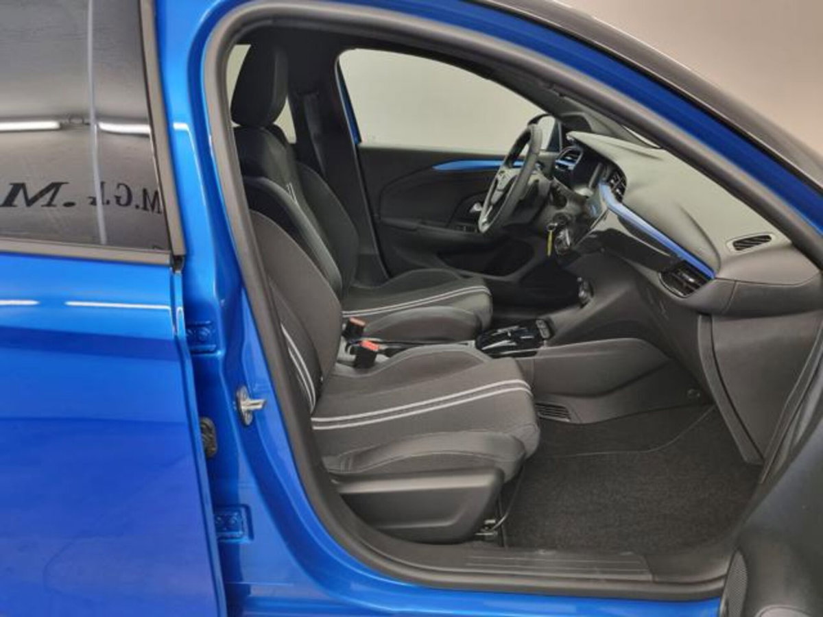 Opel Corsa 1.2 hybrid 100cv dct6 (9)