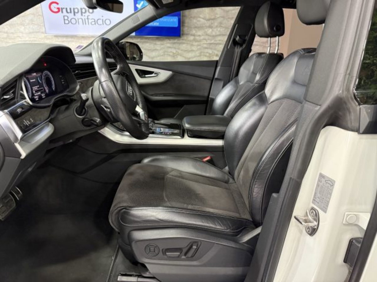 Audi Q8 Q8 50 TDI 286 CV quattro tiptronic Sport (10)
