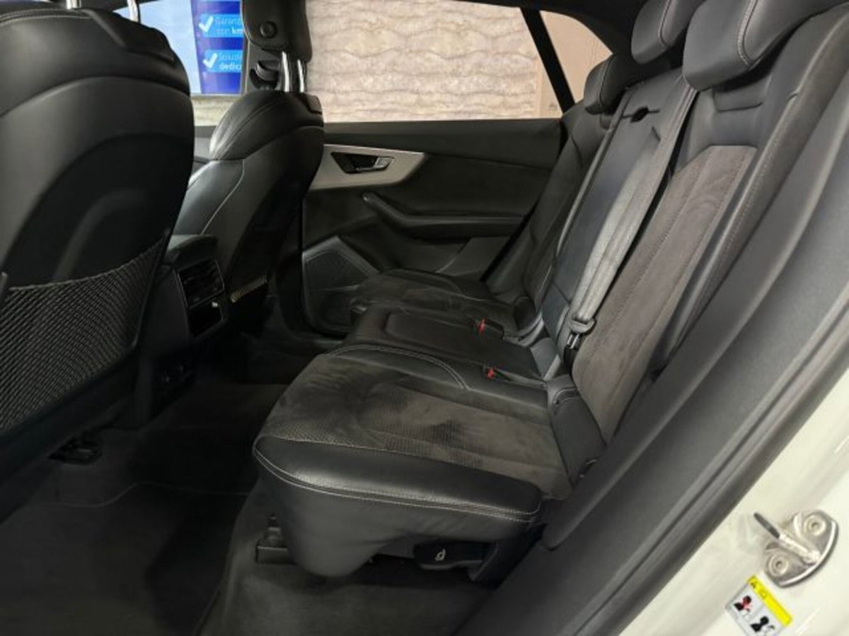 Audi Q8 Q8 50 TDI 286 CV quattro tiptronic Sport (20)