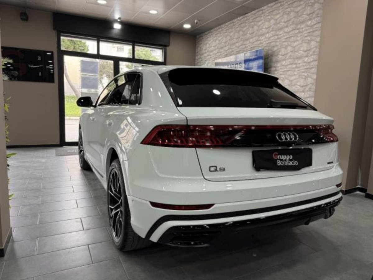 Audi Q8 Q8 50 TDI 286 CV quattro tiptronic Sport (4)