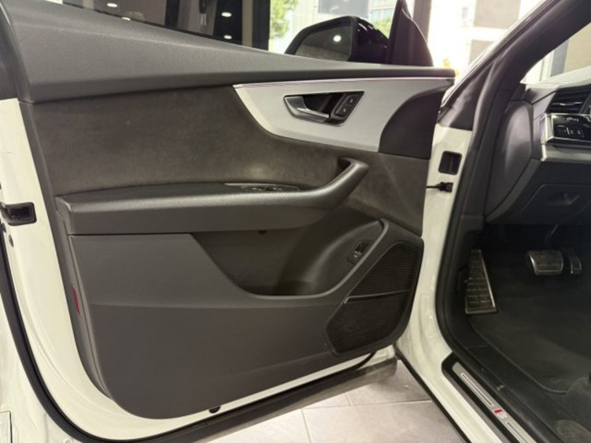 Audi Q8 Q8 50 TDI 286 CV quattro tiptronic Sport (9)