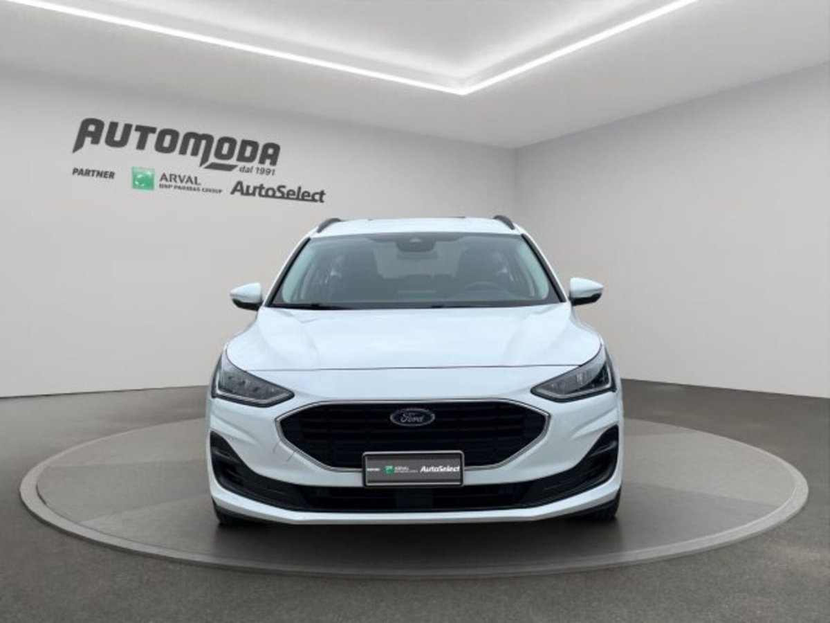 Ford Focus Station Wagon 1.5 TDCi 120 CV Start&Stop SW Business N1 (2)