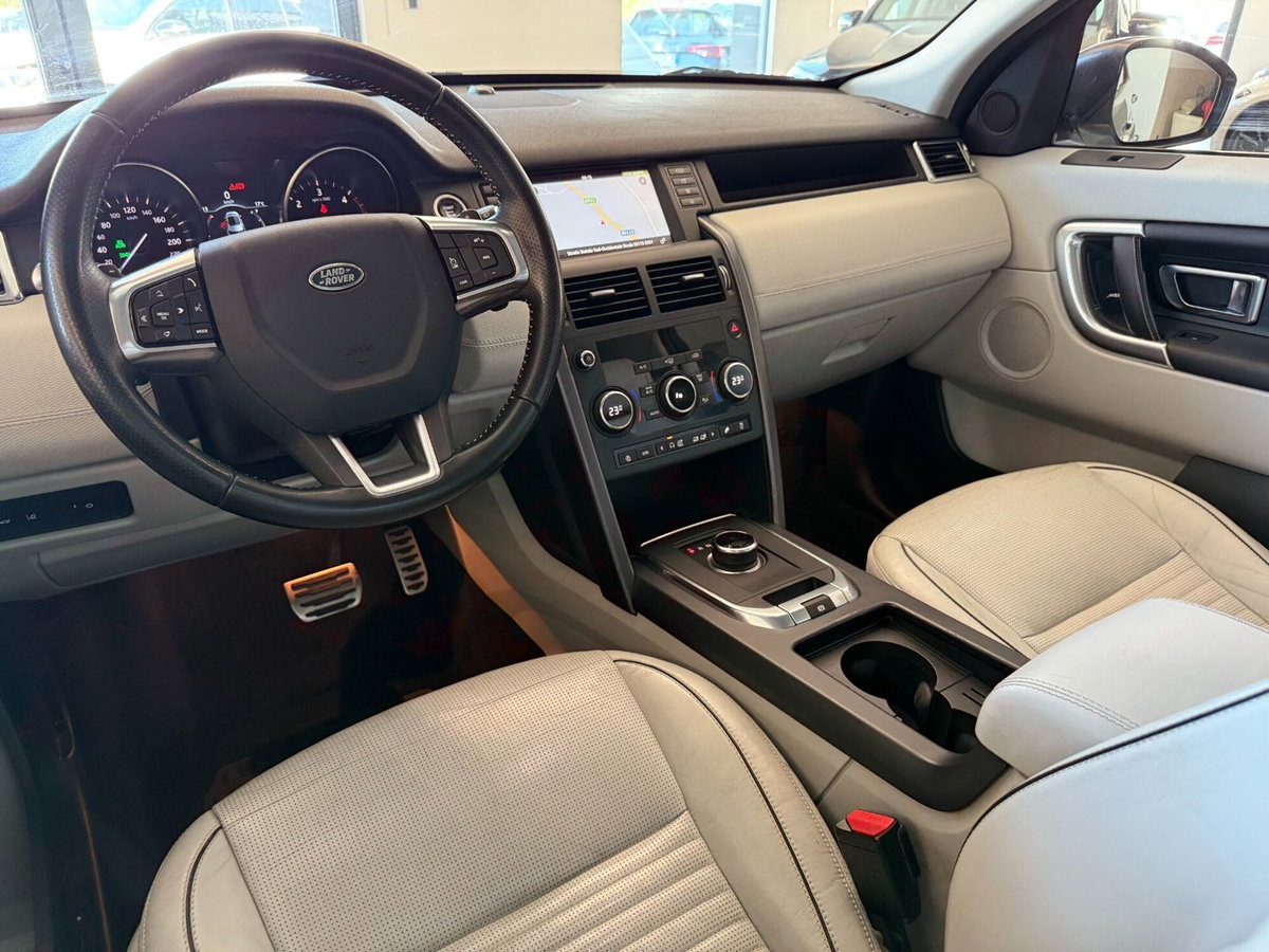 Land Rover Discovery Sport 2.0 TD4 180 CV HSE (16)