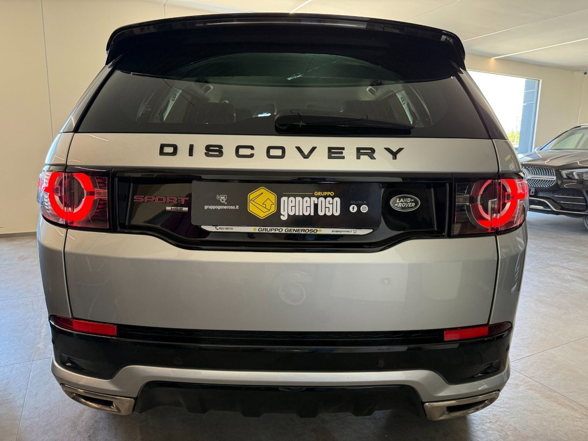 Land Rover Discovery Sport 2.0 TD4 180 CV HSE (4)