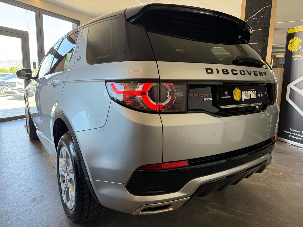 Land Rover Discovery Sport 2.0 TD4 180 CV HSE (5)