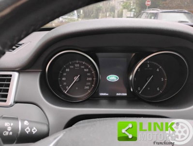 Land Rover Discovery Sport 2.0 TD4 150 CV HSE (12)