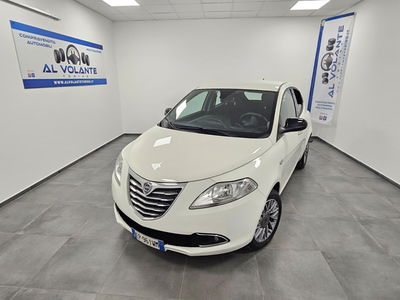 Lancia Ypsilon 1.2 69 CV 5 porte Platinum usata