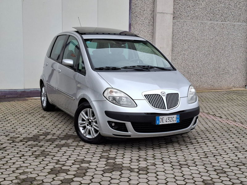 Lancia Musa 16V Platino Plus