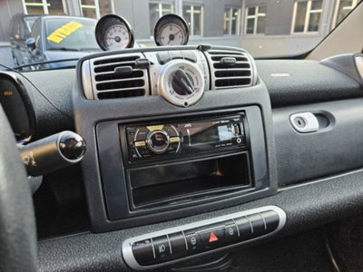 smart Fortwo 1000 52 kW MHD coupé pulse (10)