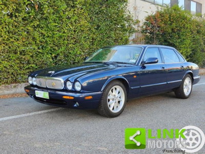 Jaguar XJ8 3.5 V8 cat (13)