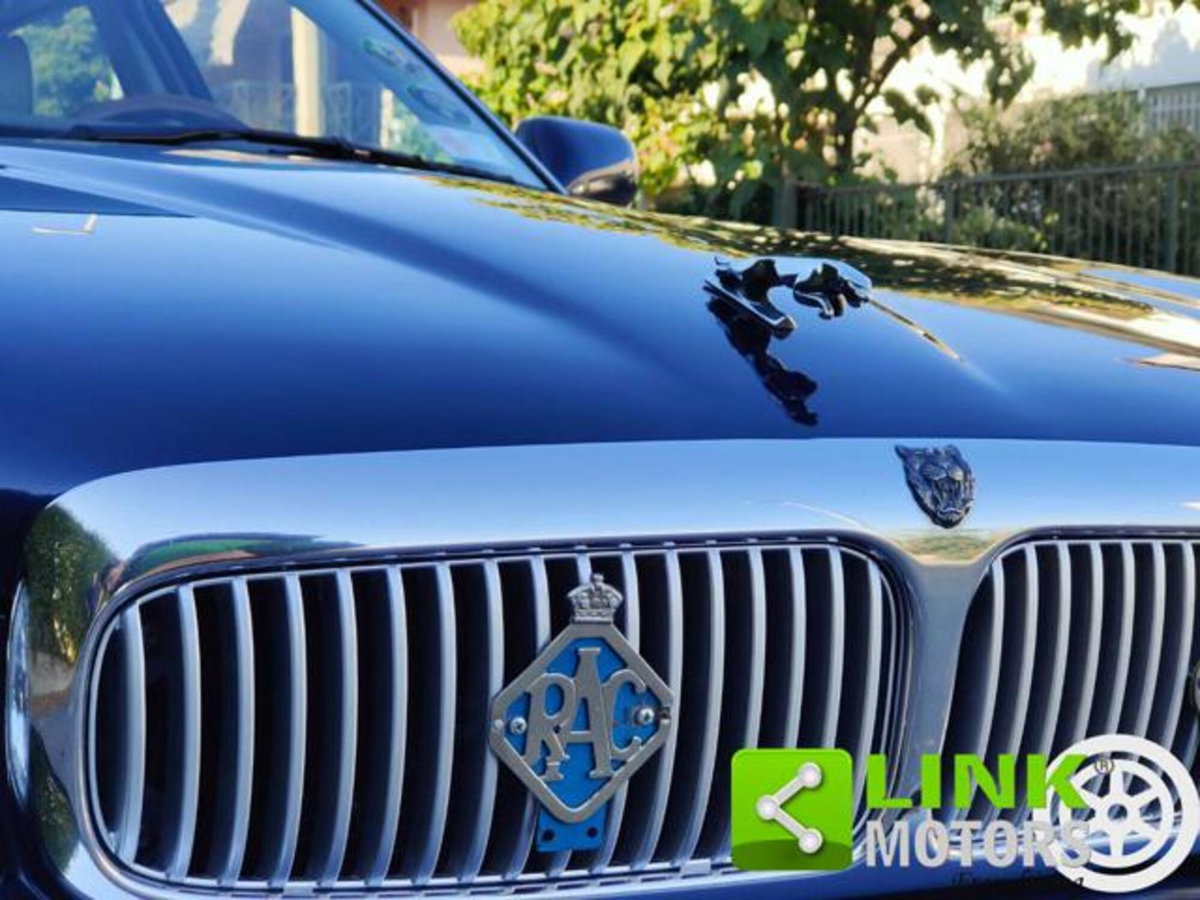 Jaguar XJ8 3.5 V8 cat (18)