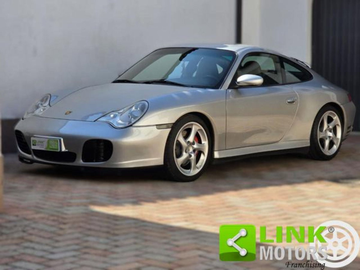 Porsche 911 Coupé Carrera 4S cat