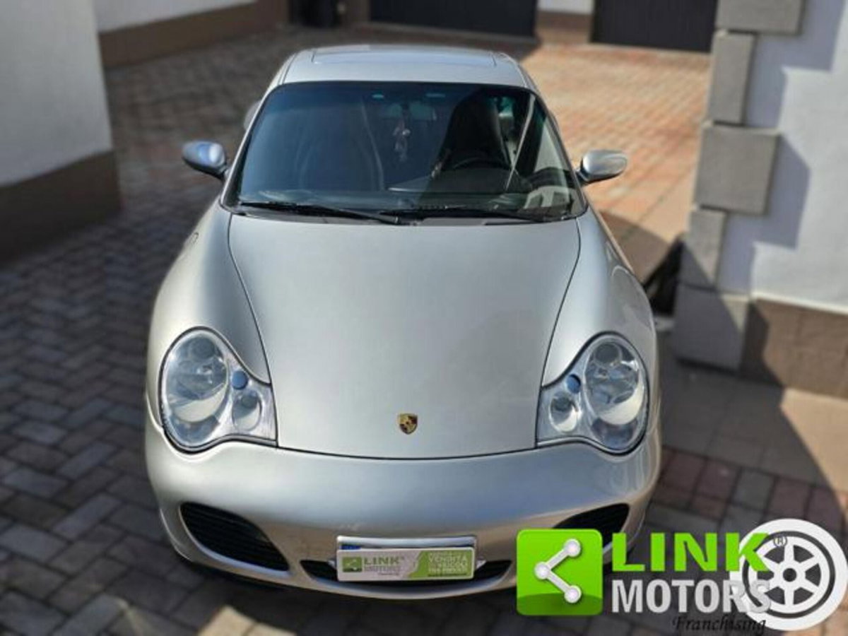 Porsche 911 Coupé Carrera 4S cat (14)