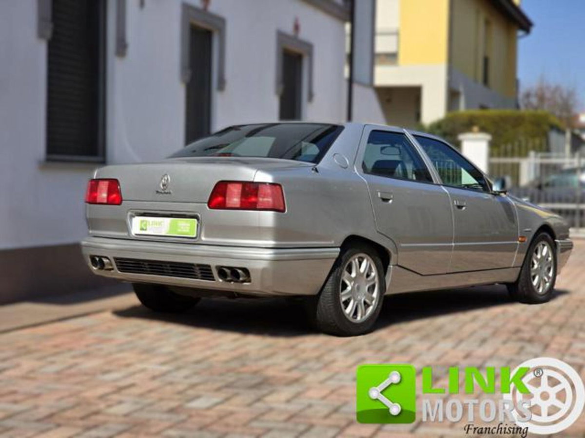 Maserati Quattroporte 2.0 cat (20)