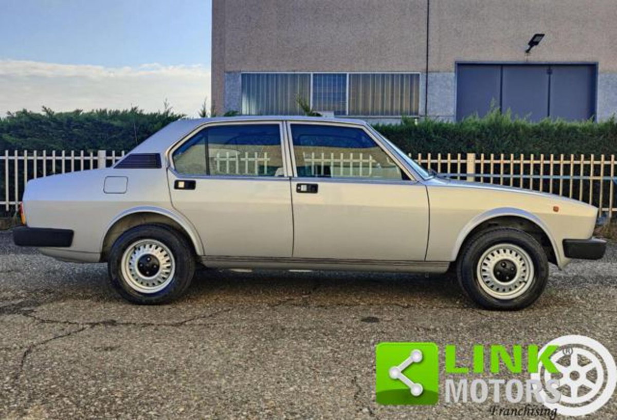 Alfa Romeo Alfetta 2.0 (14)