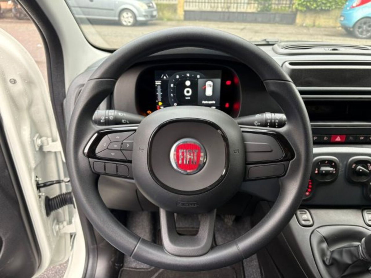 Fiat Panda 1.0 firefly hybrid s&s 70cv 5p.ti (9)