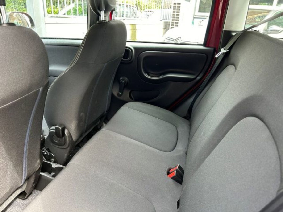 Fiat Panda 1.0 firefly hybrid s&s 70cv 5p.ti (13)
