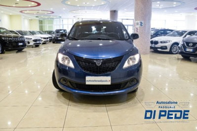 Lancia Ypsilon 1.0 FireFly 5 porte S&S Hybrid Gold Plus (2)