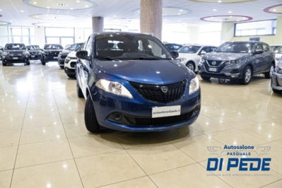Lancia Ypsilon 1.0 FireFly 5 porte S&S Hybrid Gold Plus (3)
