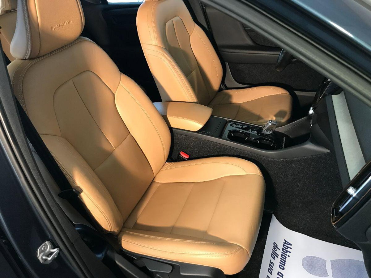 Volvo XC40 D3 Geartronic Inscription (19)