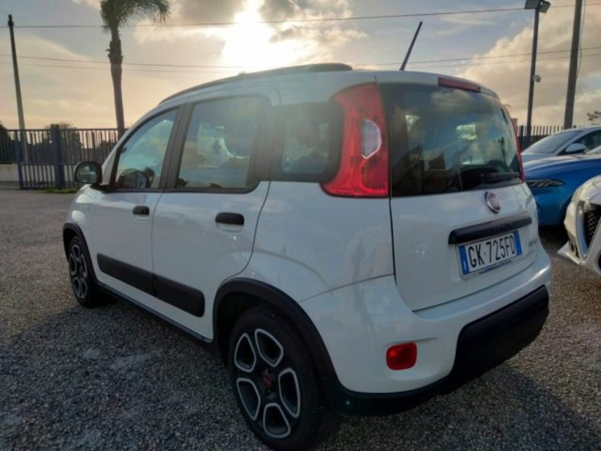 Fiat Panda 1.0 firefly hybrid s&s 70cv 5p.ti (2)