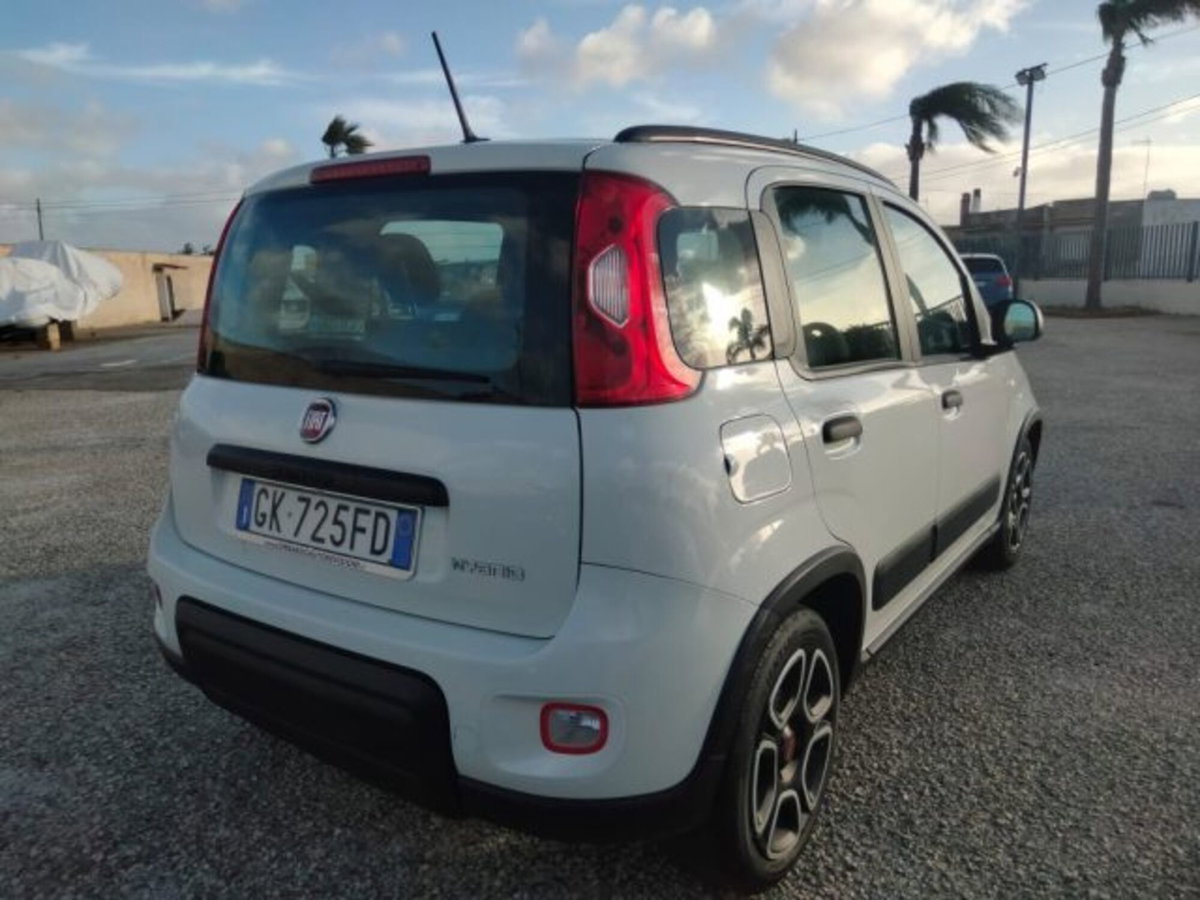 Fiat Panda 1.0 firefly hybrid s&s 70cv 5p.ti (4)