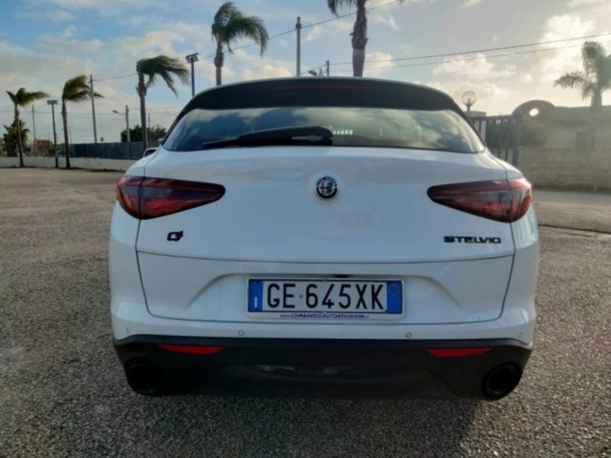Alfa Romeo Stelvio Stelvio 2.2 Turbodiesel 190 CV AT8 Q4 Sprint (4)