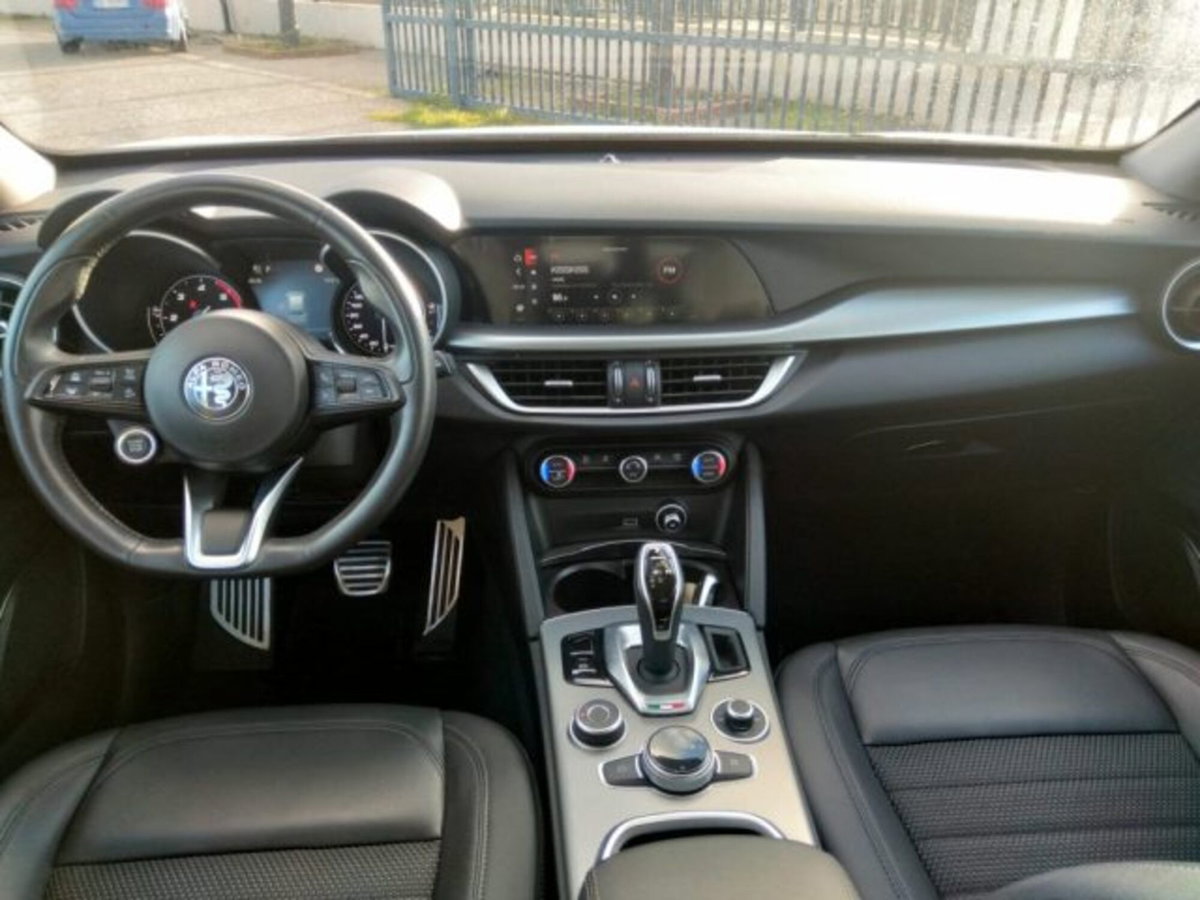 Alfa Romeo Stelvio Stelvio 2.2 Turbodiesel 190 CV AT8 Q4 Sprint (5)