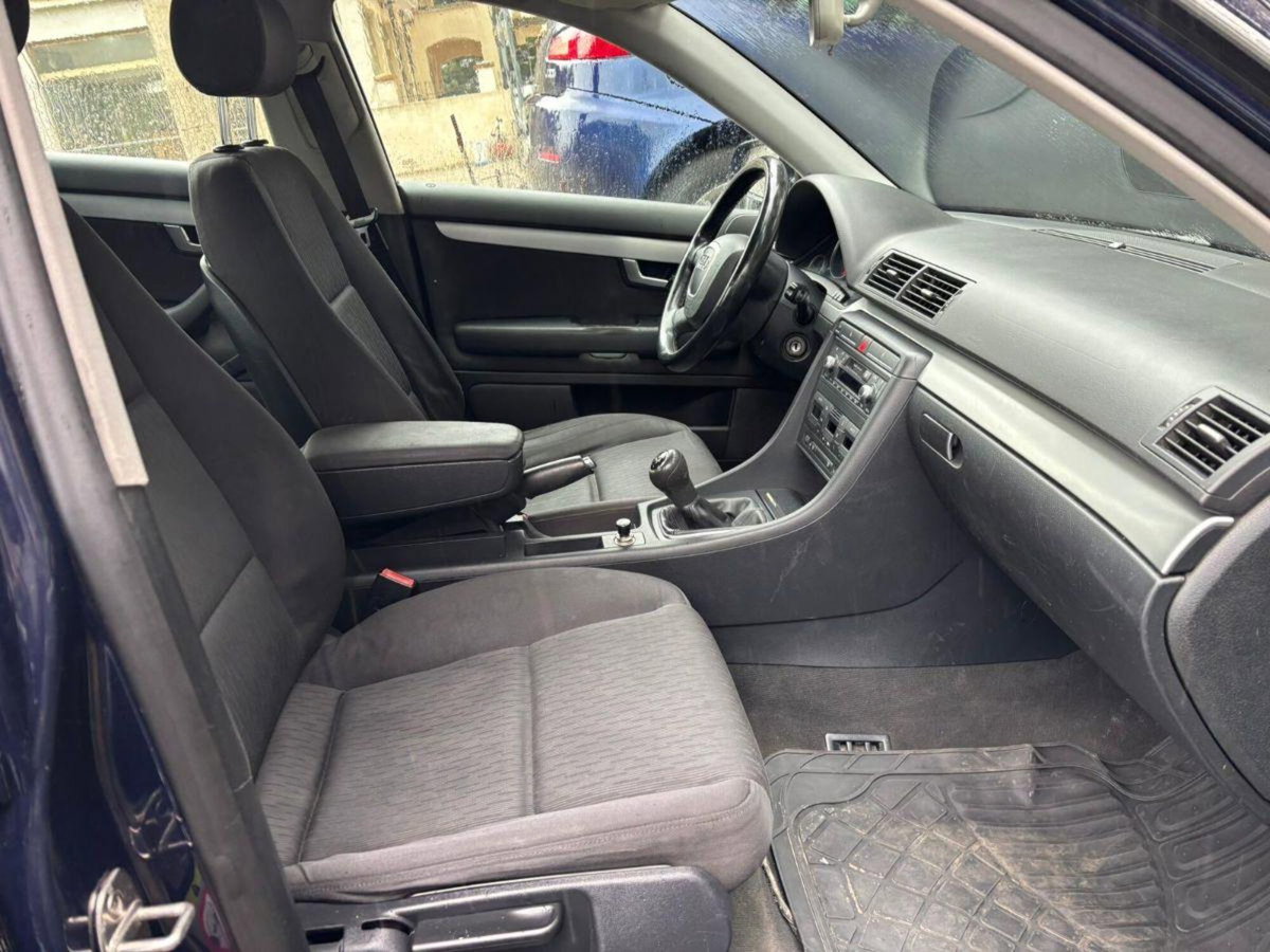Audi A4 1.9 TDI Top (9)