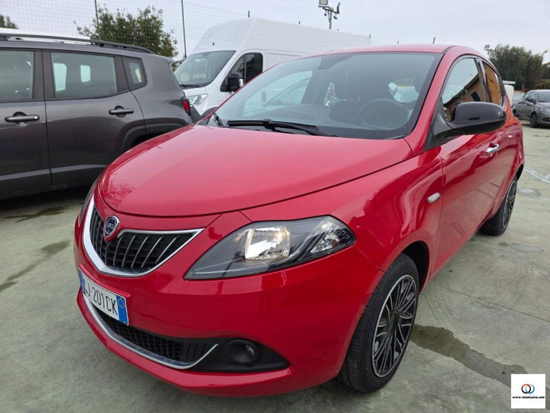 Lancia Ypsilon 1.0 FireFly 5 porte S&S Hybrid Ecochic A. Ferretti