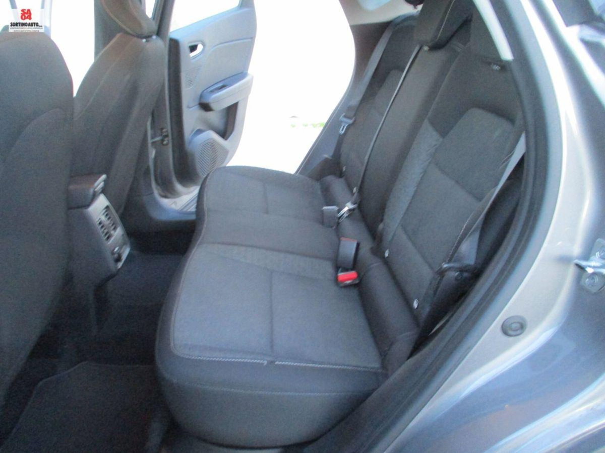 Renault Captur 0.9 TCe 12V 90 CV Start&Stop Intens (16)