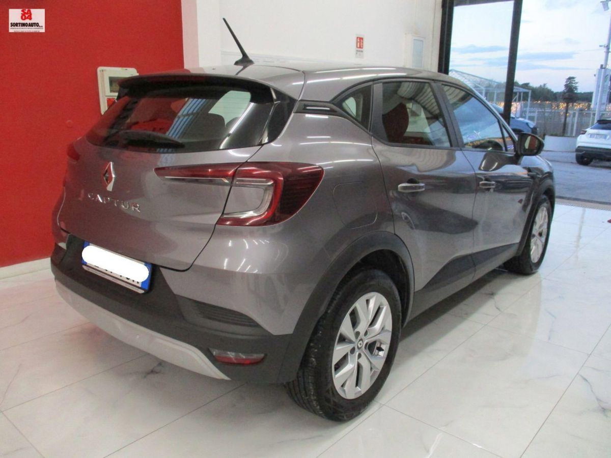 Renault Captur 0.9 TCe 12V 90 CV Start&Stop Intens (2)