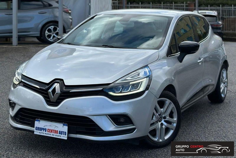 Renault Clio TCe 12V 75 CV 5 porte Moschino Zen
