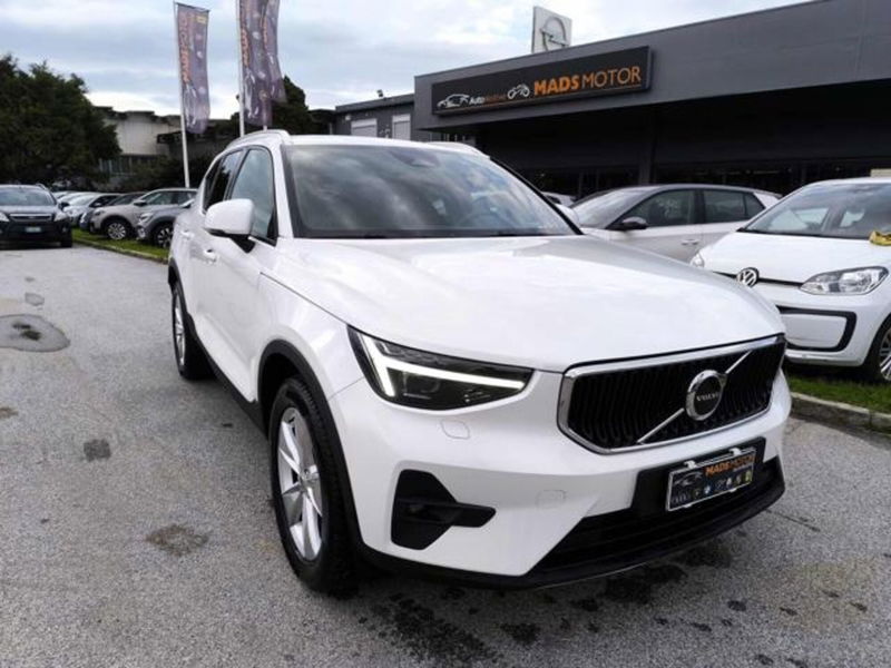 Volvo XC40 B3 automatico Core