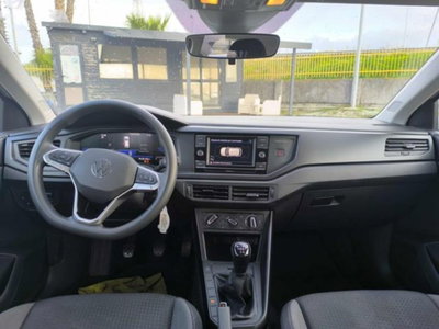 Volkswagen Taigo 1.0 tsi Life 95cv (8)