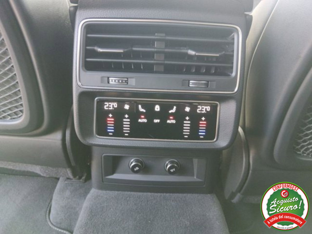 Audi Q8 Q8 50 TDI 286 CV quattro tiptronic Sport (11)