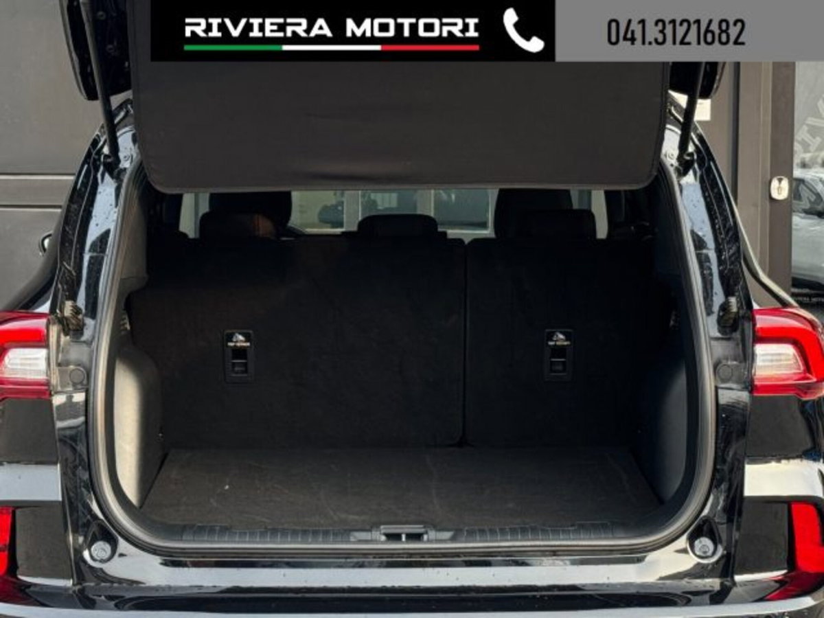 Ford Kuga 2.5 Full Hybrid 190 CV CVT 2WD ST-Line Design (9)