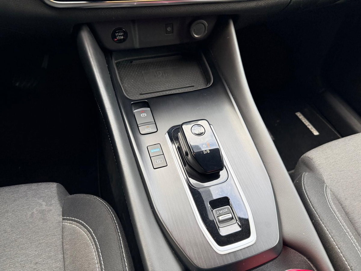 Nissan Qashqai 1.3 mhev N-Connecta 4wd 158cv xtronic (16)