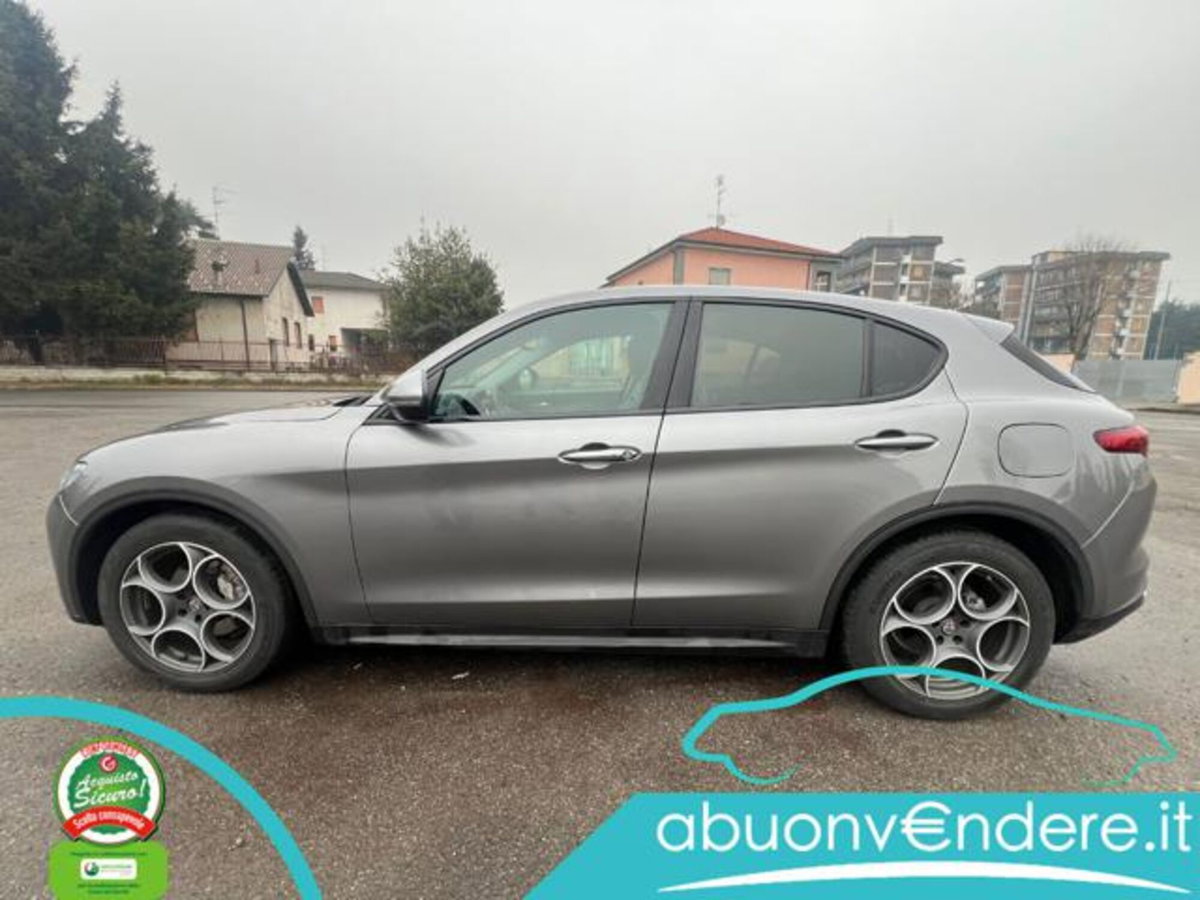 Alfa Romeo Stelvio Stelvio 2.2 Turbodiesel 160 CV AT8 RWD Business (4)