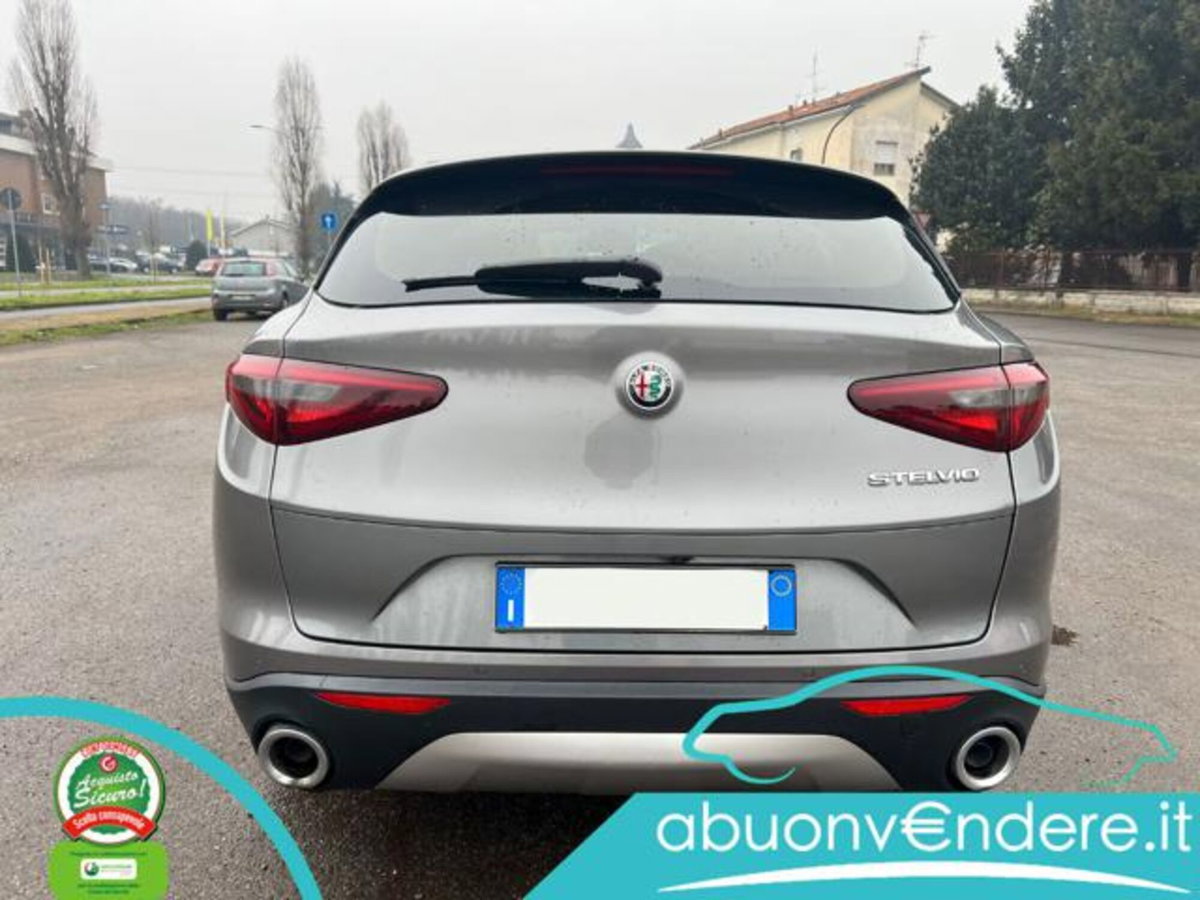 Alfa Romeo Stelvio Stelvio 2.2 Turbodiesel 160 CV AT8 RWD Business (6)