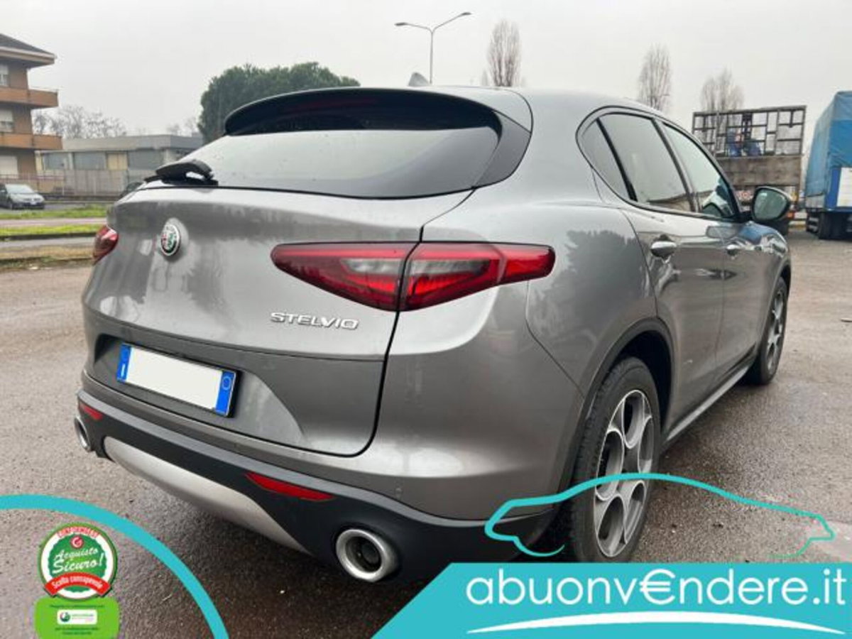 Alfa Romeo Stelvio Stelvio 2.2 Turbodiesel 160 CV AT8 RWD Business (7)